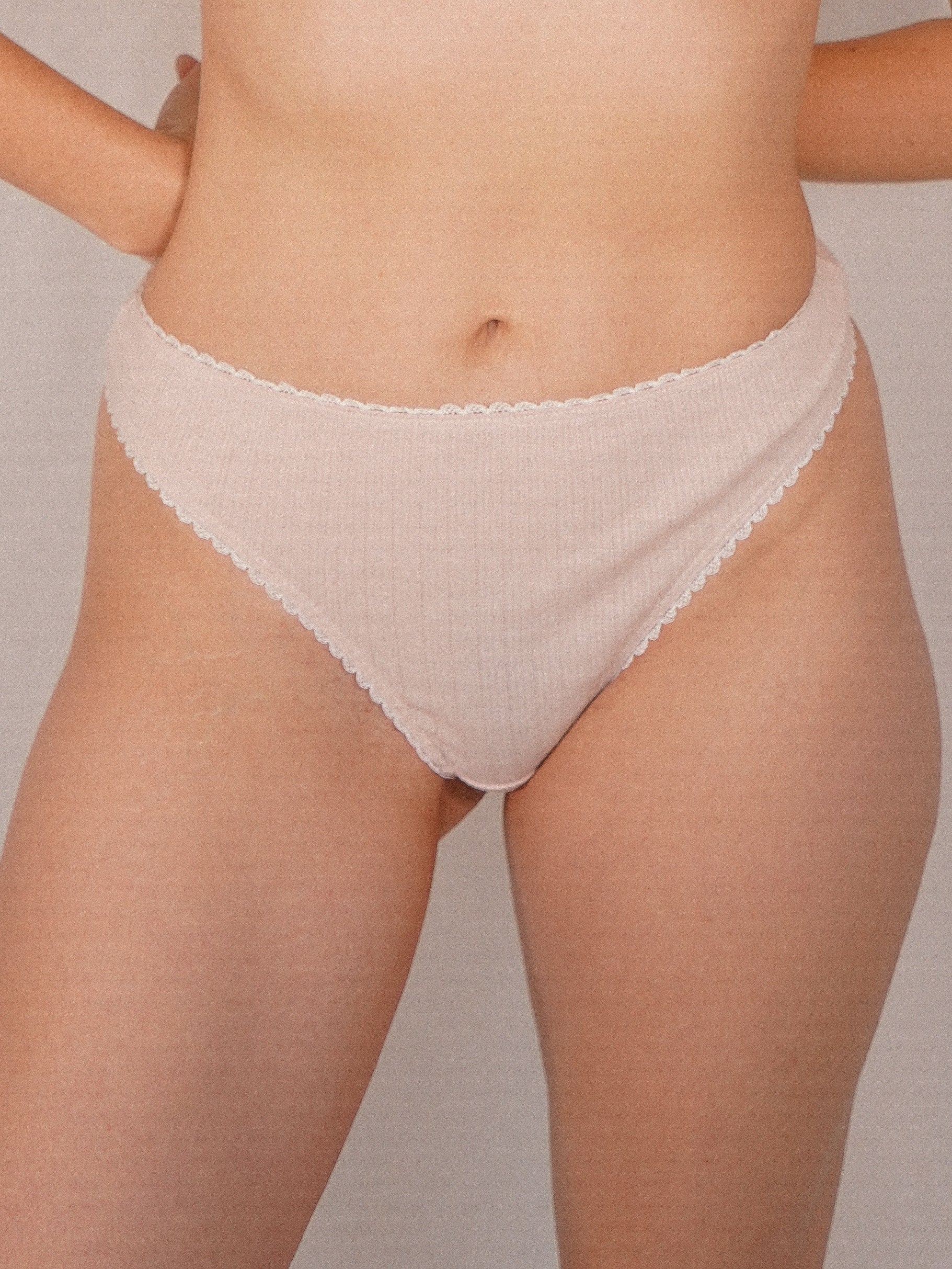 Culotte tanga best sale taille haute